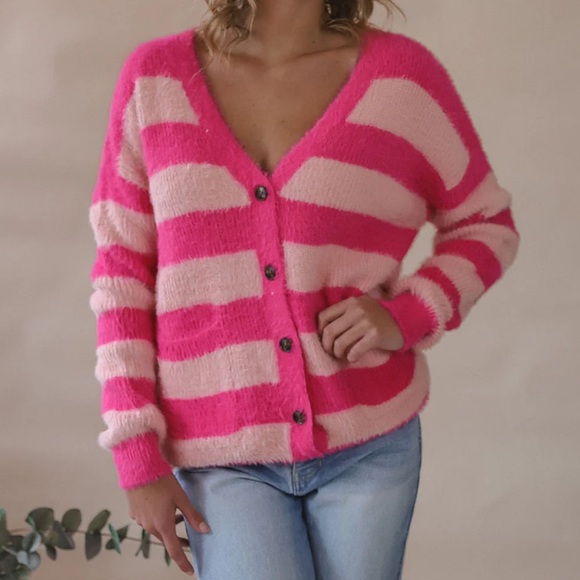 Talulah Striped Fuzzy Cardigan Sweater Pockets Pink Women’s Size Large - Picture 12 of 12